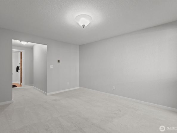 10106 Greenwood Avenue N 203, Seattle WA 98133