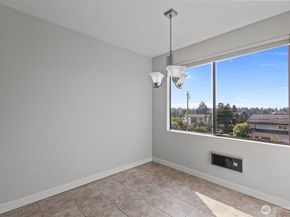 10106 Greenwood Avenue N 203, Seattle WA 98133