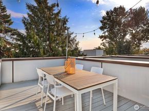 2045 A NW 63rd Street, Seattle WA 98107