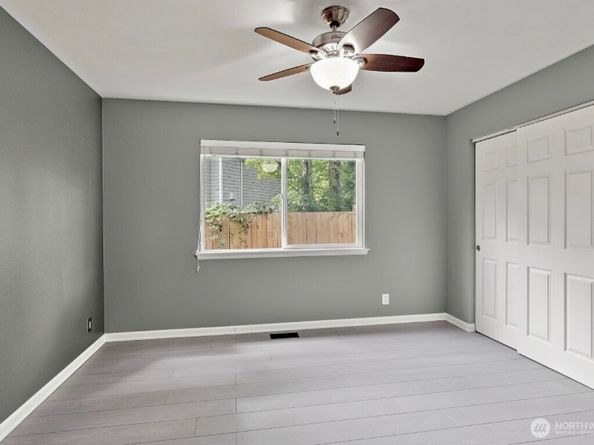 12102 NE 107th Street, Kirkland WA 98033