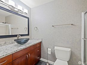 12102 NE 107th Street, Kirkland WA 98033