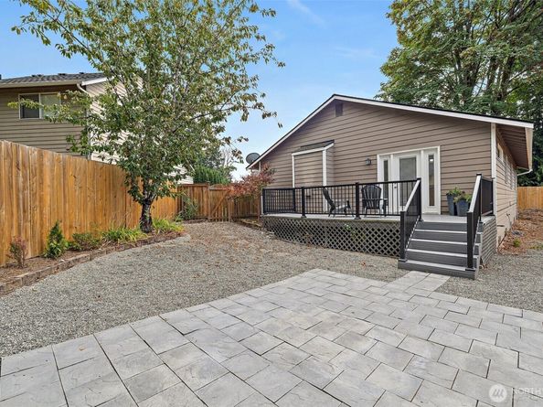 12102 NE 107th Street, Kirkland WA 98033