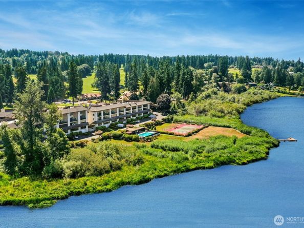 16925 Inglewood Road NE B305, Kenmore WA 98028