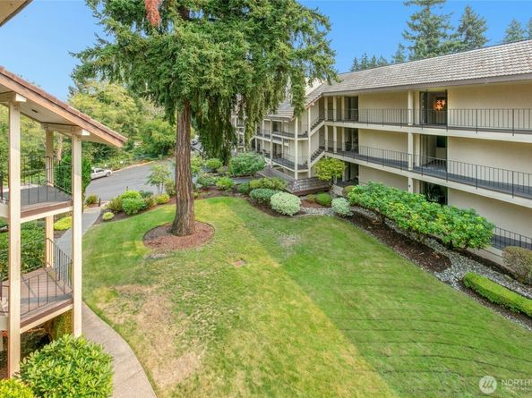 16925 Inglewood Road NE B305, Kenmore WA 98028