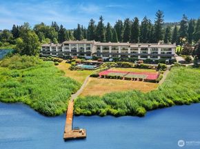 16925 Inglewood Road NE B305, Kenmore WA 98028