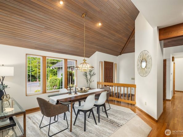 14002 205th Avenue NE, Woodinville WA 98077