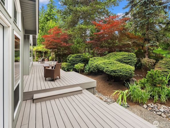 14002 205th Avenue NE, Woodinville WA 98077