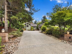 14002 205th Avenue NE, Woodinville WA 98077
