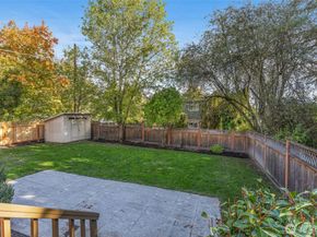 8254 Bagley Avenue N, Seattle WA 98103