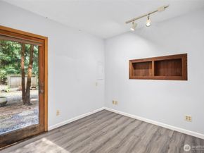 4420 Bluff Lane NE, Bainbridge Island WA 98110