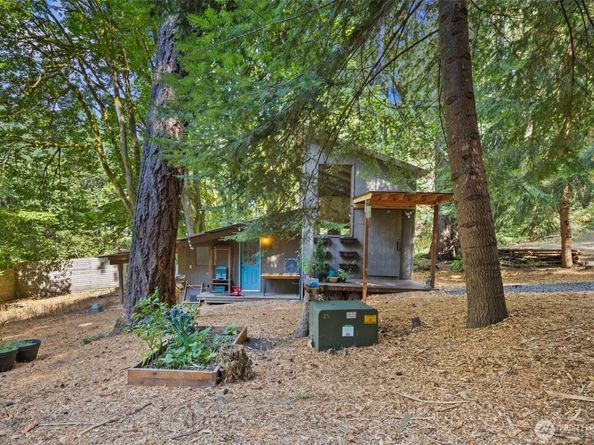 4420 Bluff Lane NE, Bainbridge Island WA 98110