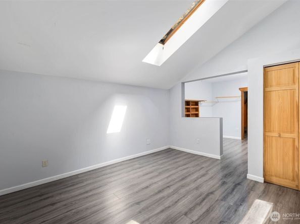 4420 Bluff Lane NE, Bainbridge Island WA 98110