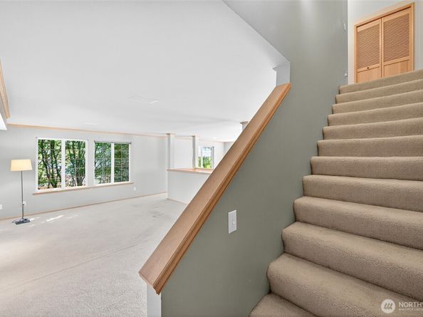 706 N 92nd Street, Seattle WA 98103