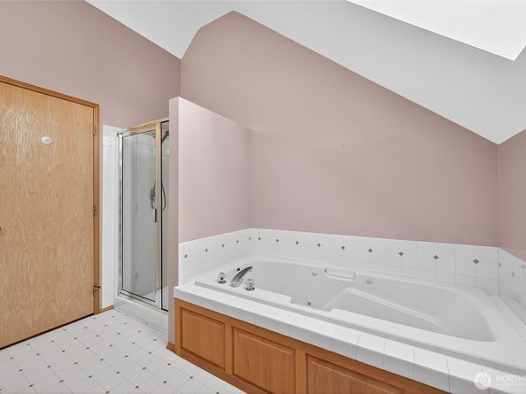 706 N 92nd Street, Seattle WA 98103