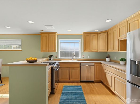 706 N 92nd Street, Seattle WA 98103