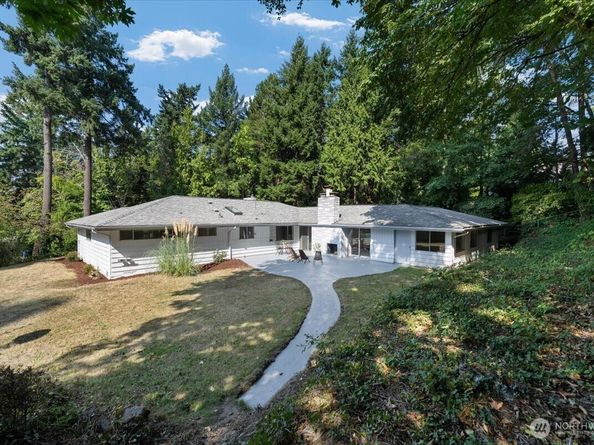 4332 W Mercer Way, Mercer Island WA 98040