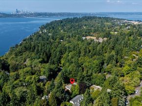 4332 W Mercer Way, Mercer Island WA 98040