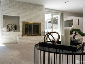 4332 W Mercer Way, Mercer Island WA 98040