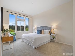 5256 236 Place SE 243, Issaquah WA 98029