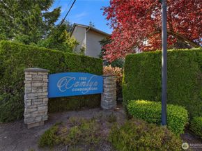 1009 112th Street SE B305, Everett WA 98208
