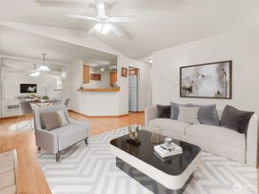 1009 112th Street SE B305, Everett WA 98208