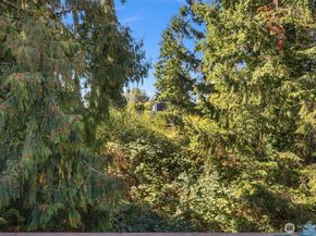 1009 112th Street SE B305, Everett WA 98208