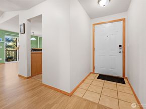 1009 112th Street SE B305, Everett WA 98208