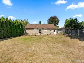 1104 12th Street NE, Auburn WA 98002