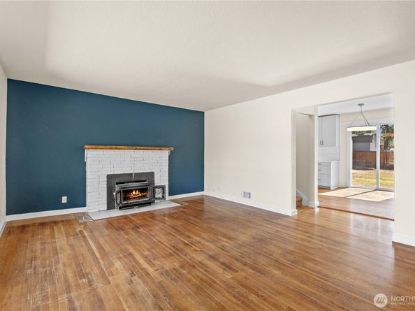 1104 12th Street NE, Auburn WA 98002