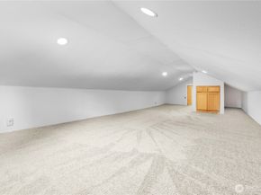 1104 12th Street NE, Auburn WA 98002