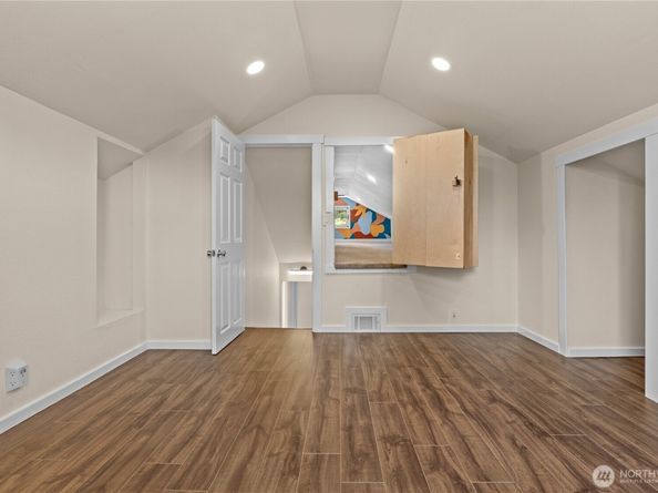 1104 12th Street NE, Auburn WA 98002