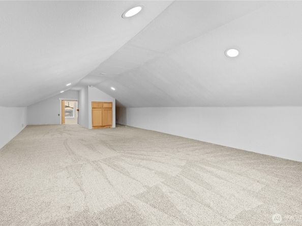 1104 12th Street NE, Auburn WA 98002