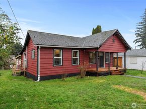 2013 8th Street, Bremerton WA 98337