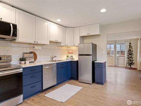 2013 8th Street, Bremerton WA 98337