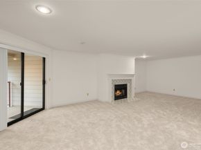 9920 NE 119th Street 308, Kirkland WA 98034