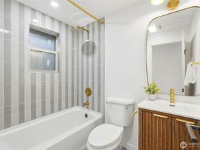 16512 18th Avenue NE, Shoreline WA 98155