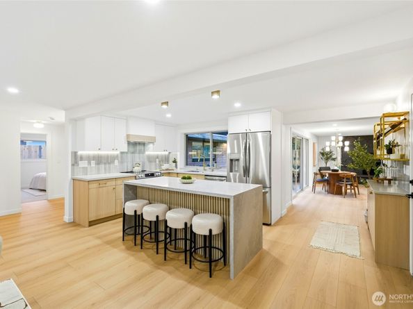 16512 18th Avenue NE, Shoreline WA 98155