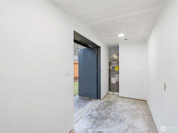 16512 18th Avenue NE, Shoreline WA 98155