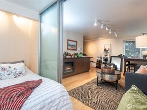 6501 24th Avenue NW A, Seattle WA 98117