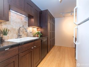 6501 24th Avenue NW A, Seattle WA 98117