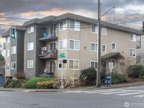 6501 24th Avenue NW A, Seattle WA 98117