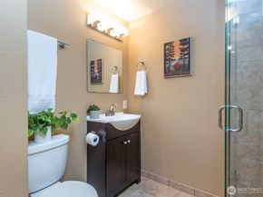 6501 24th Avenue NW A, Seattle WA 98117