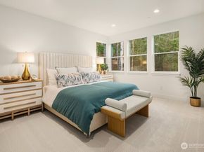 10814 (HS 65) 120th Lane NE E, Kirkland WA 98033