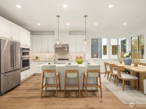 10814 (HS 65) 120th Lane NE E, Kirkland WA 98033