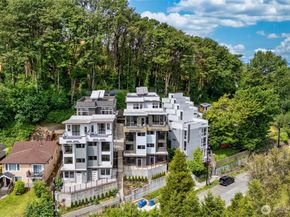 1015 Sturgus Avenue S A, Seattle WA 98144