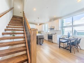 1015 Sturgus Avenue S A, Seattle WA 98144