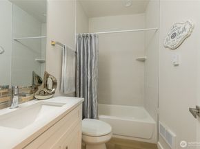 1015 Sturgus Avenue S A, Seattle WA 98144