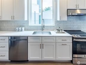 1015 Sturgus Avenue S A, Seattle WA 98144