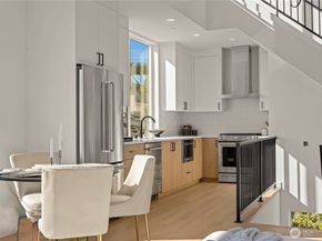 3425 Albion Place N, Seattle WA 98103