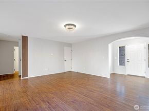 2742 SE 4th Street, Renton WA 98056